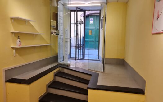 Locale Commerciale a Sestri Ponente