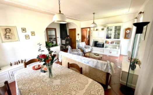 Villa indipendente a Serra Riccò